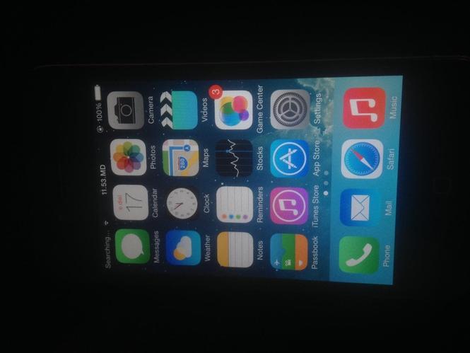 iPhone 4 Black 8gb 