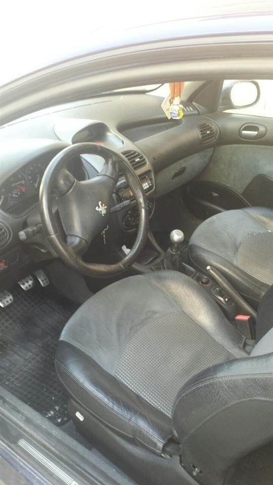 Peugeot-206--00-