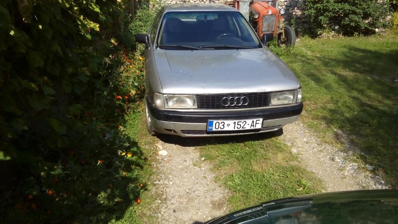 Audi-80-