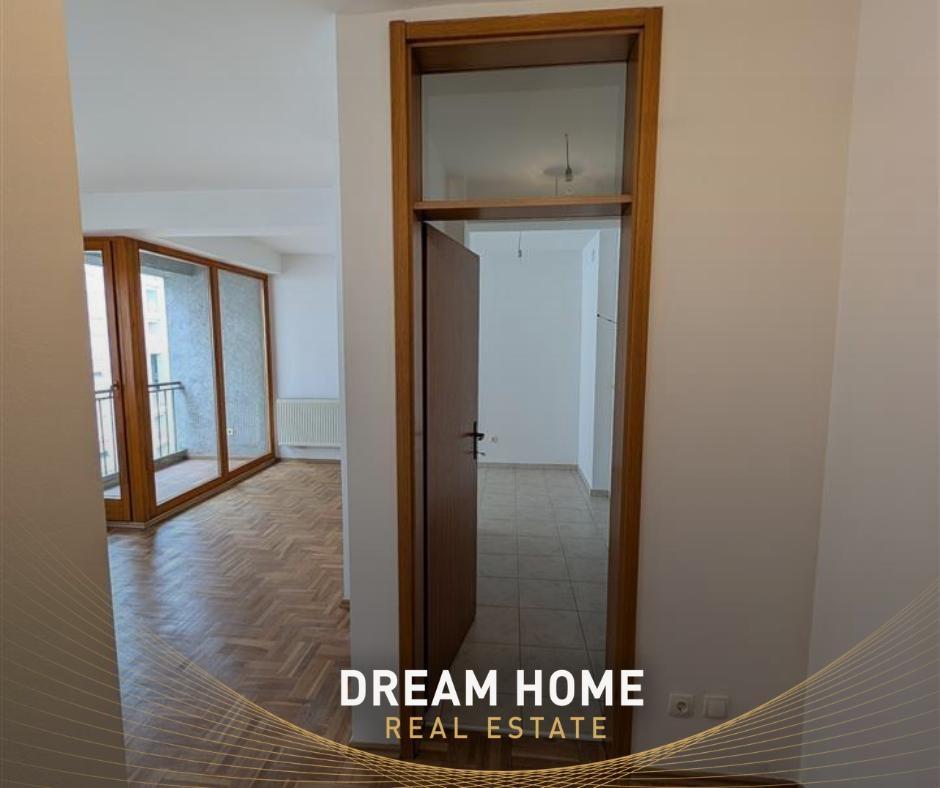 Ofrohet-ne-Shitje-Banesa-68m2-ne-Emshir-DREAM-HOME