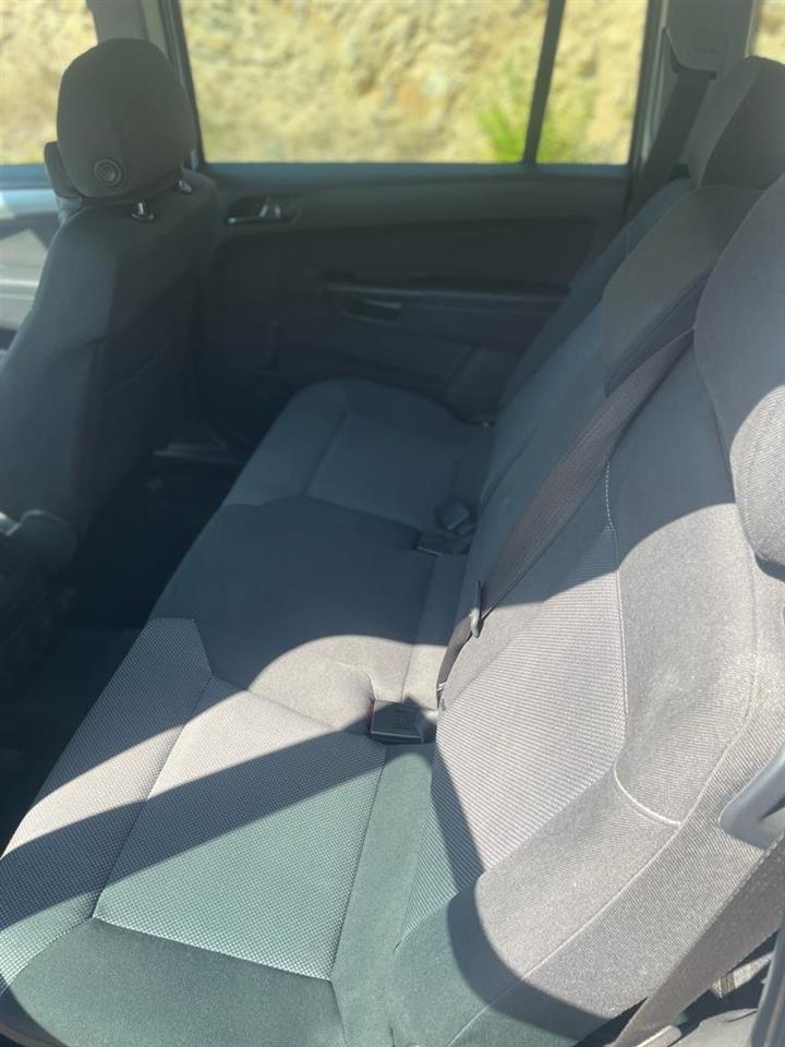 Opel-Zafira-