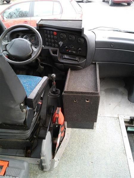 MINIBUS-IVECO-50C15