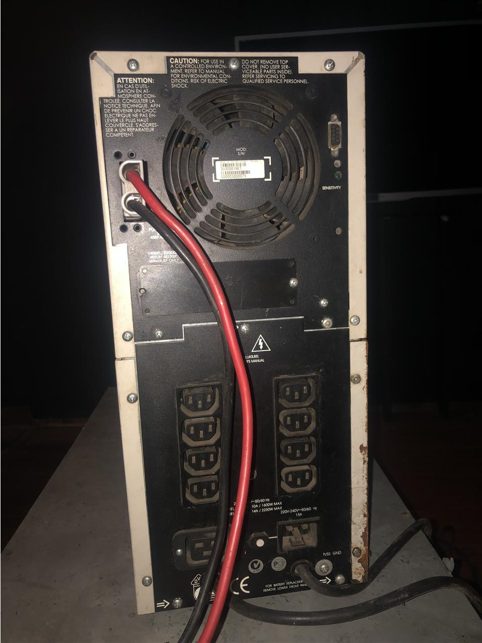 Invertor