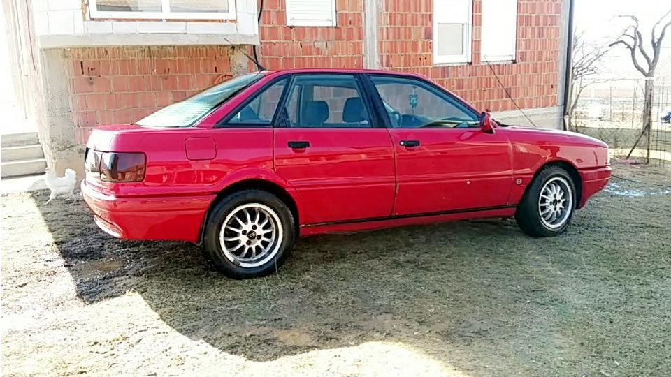 Audi-80