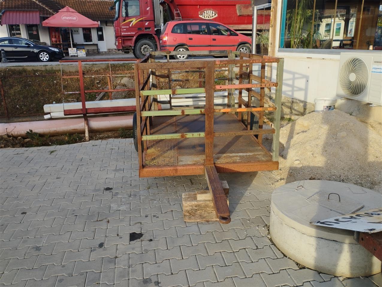Prikolice-