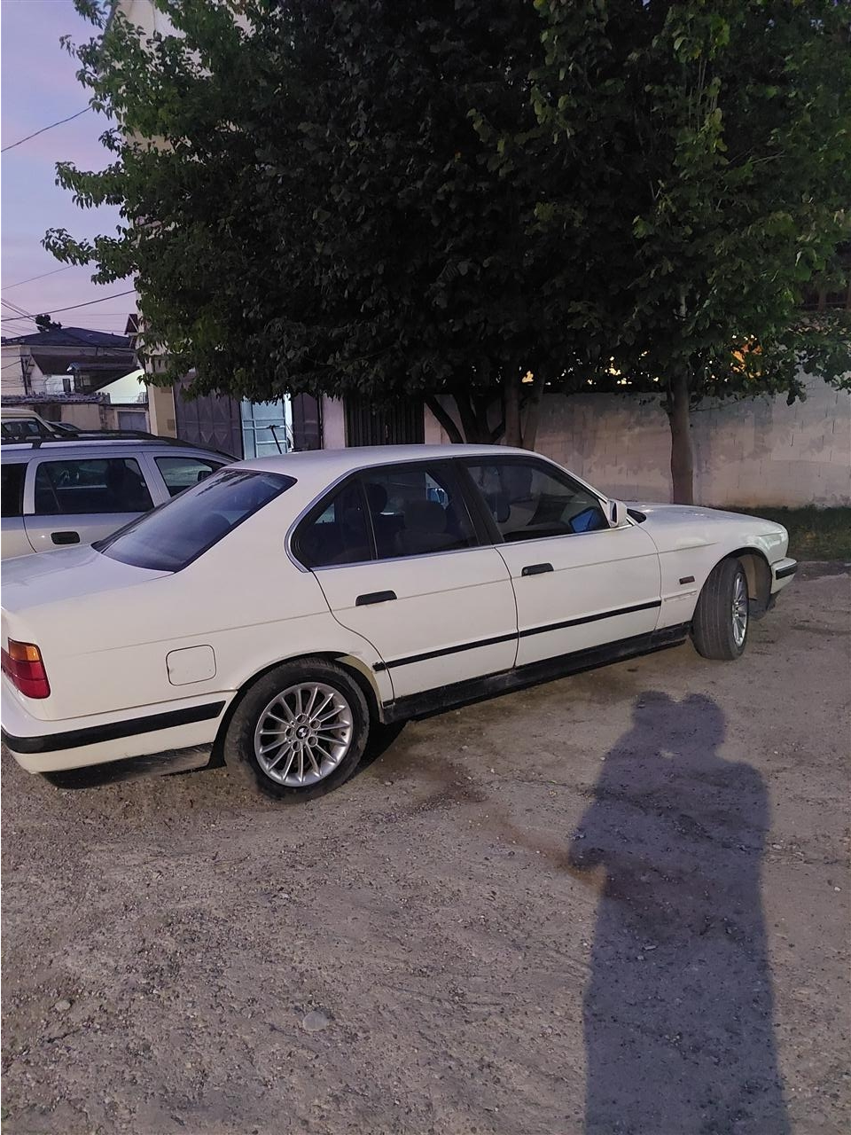 Shitet-BMW-olt-timer