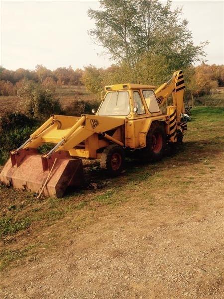 Eskavator