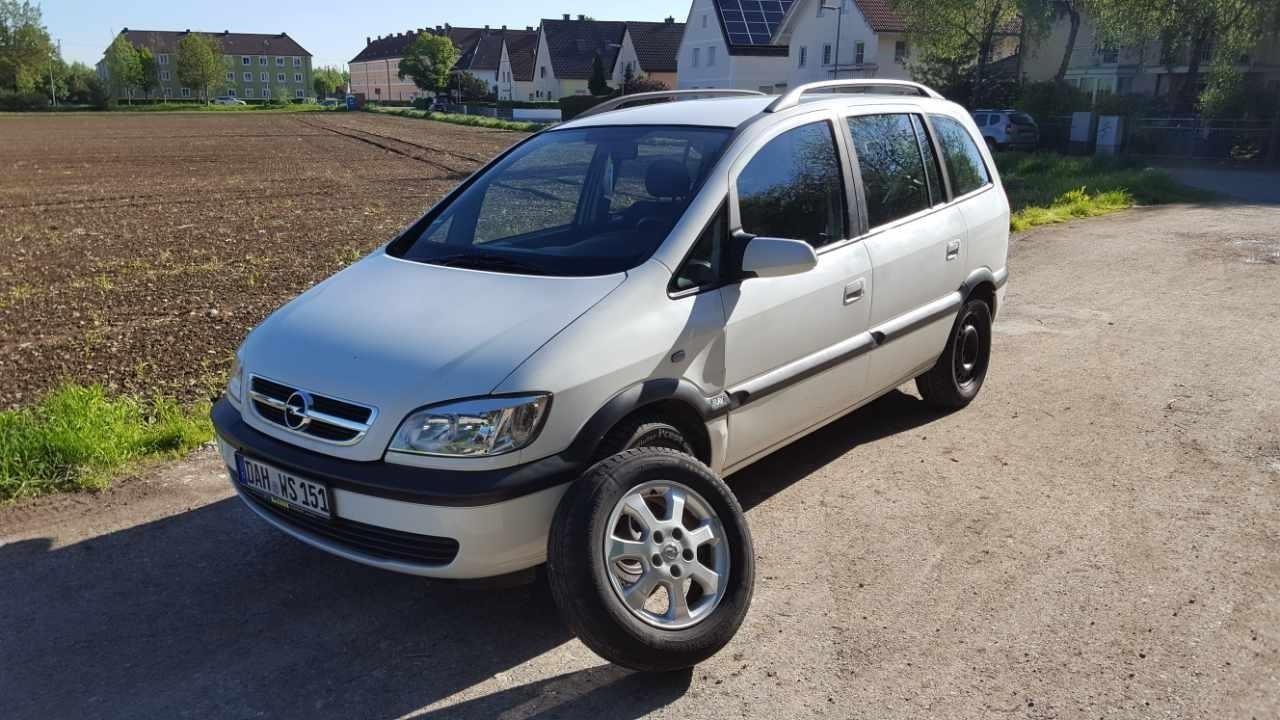 Opel-Zafira