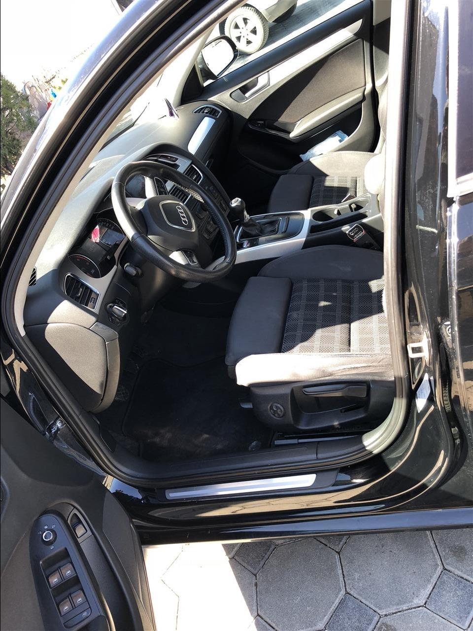 Audi-A4-2-7