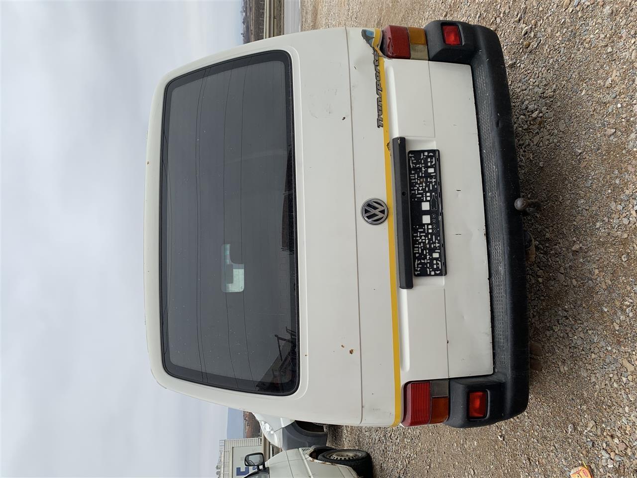 Shitet-kombi-t4
