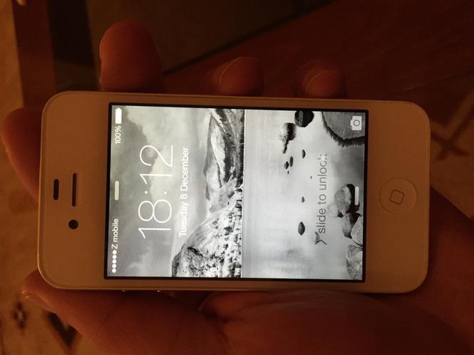 iPhone 4s