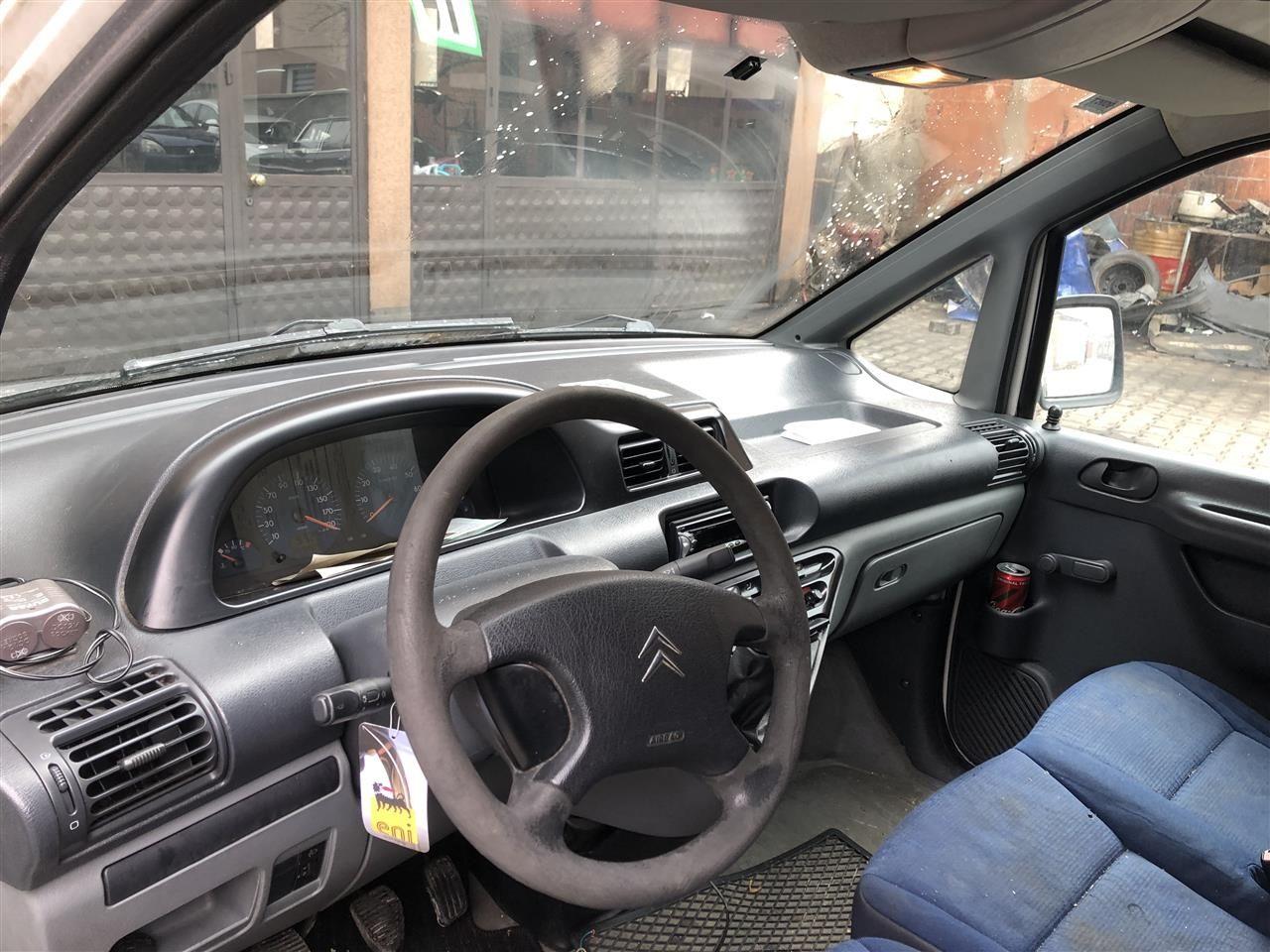 shitet-pikapi-citroen-jumpy
