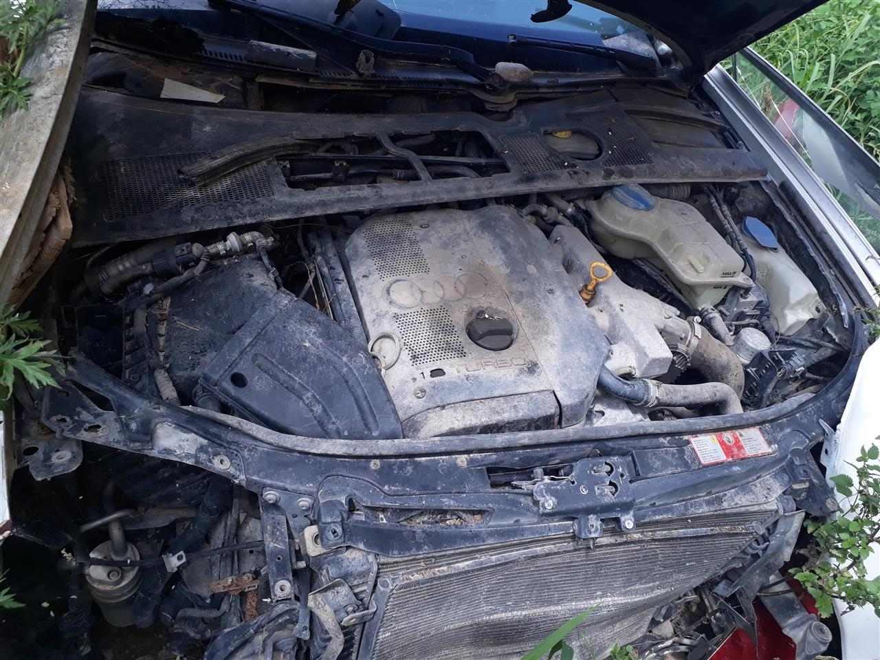 -Audi-A4--
