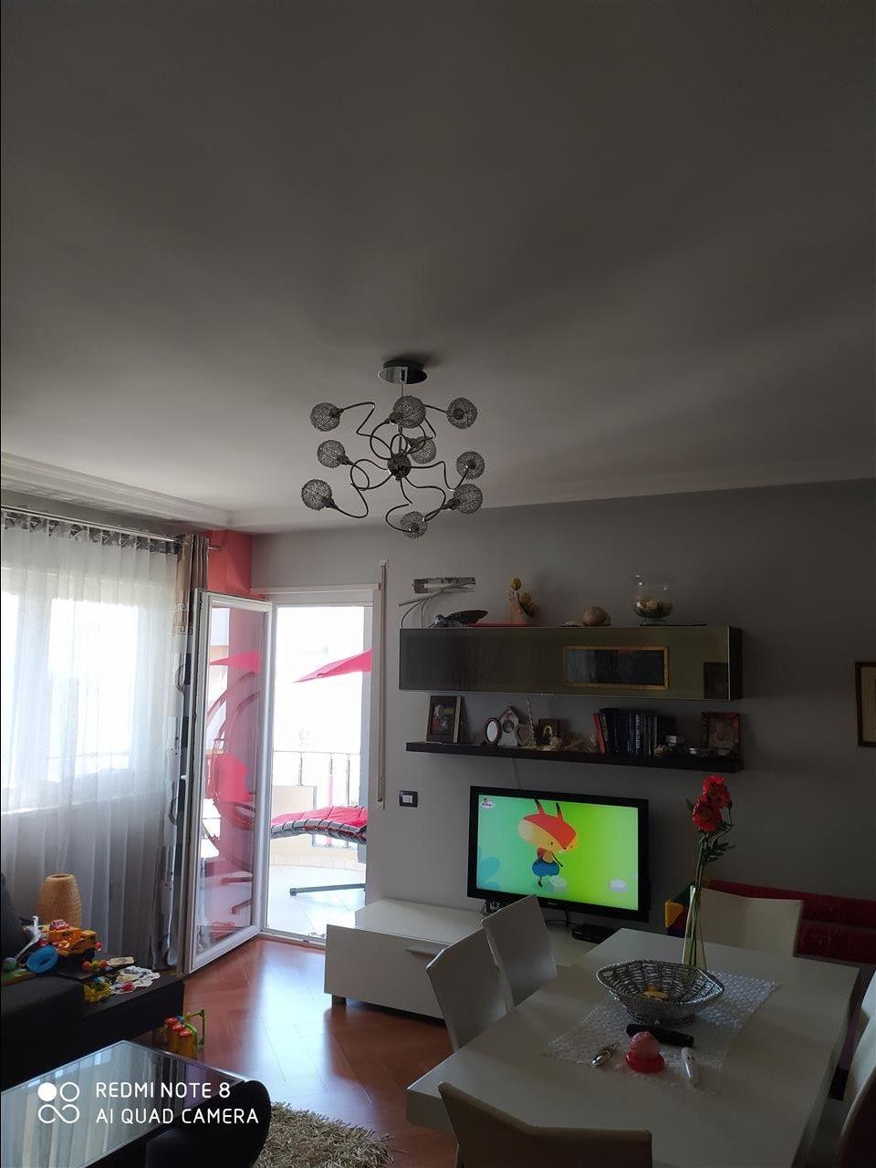 Vlora-lungo-Mare