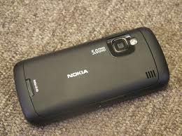 Shes-Nokia-C6