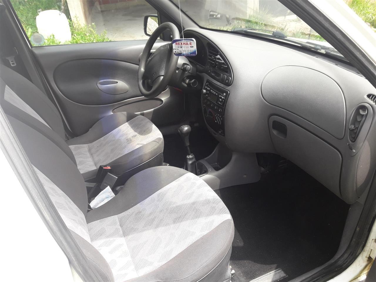 Shitet-Ford-Courier
