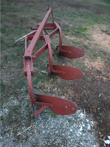 Pllugj