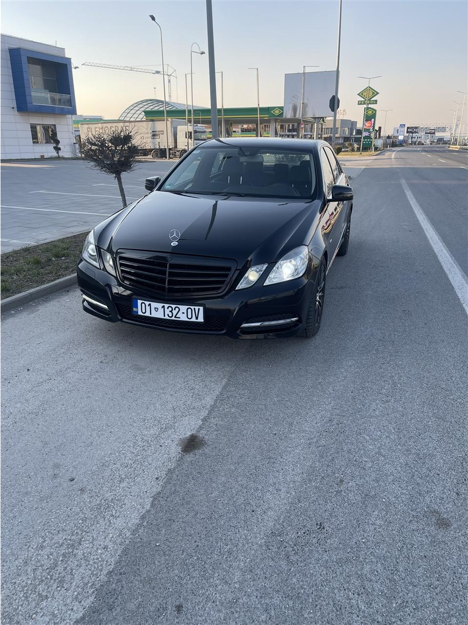 Mercedes-E-Clas-220