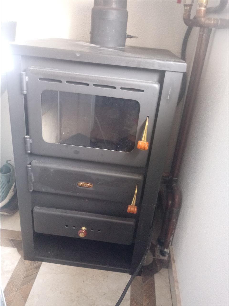 Kamin--koftorr-