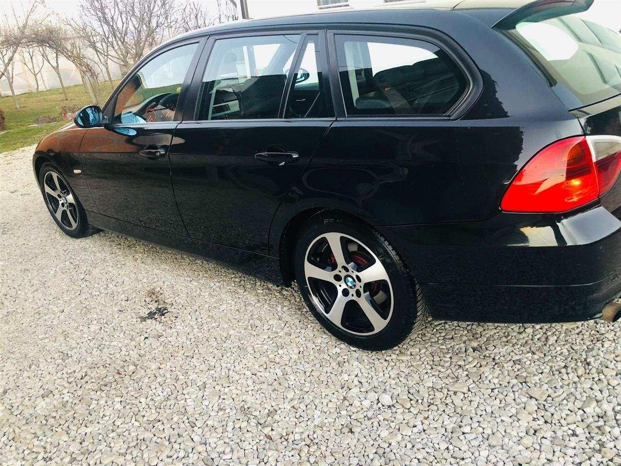 BMW-320-D