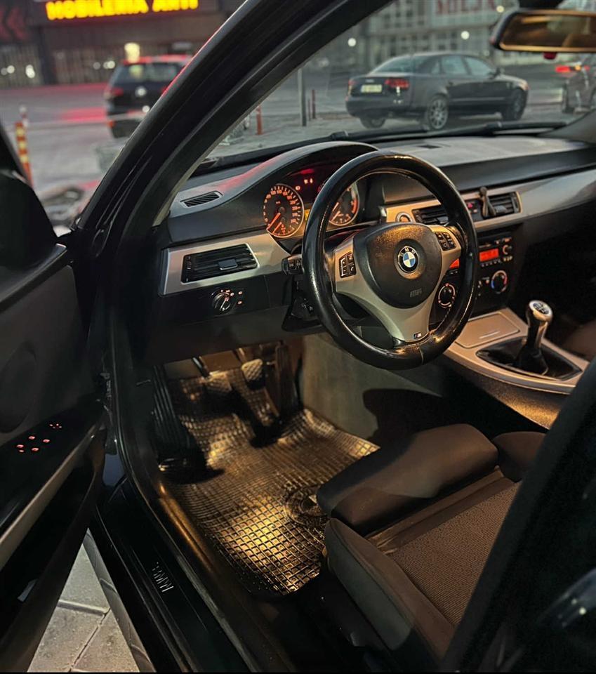 ----BMW--320--DiESEL--2005---FACELiFT---NDRRiM-----