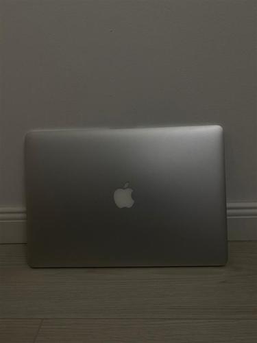 Macbook Pro