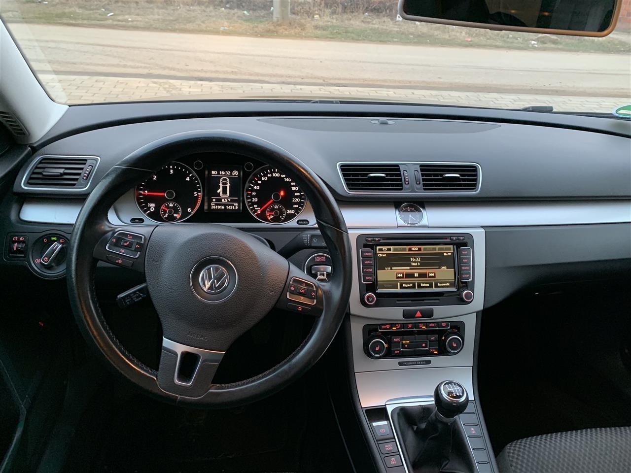 Passat-2011