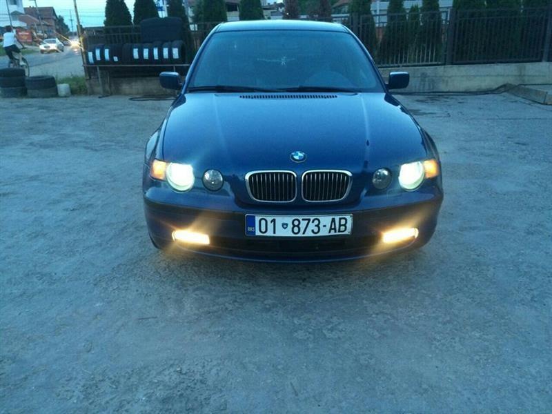 BMW-320
