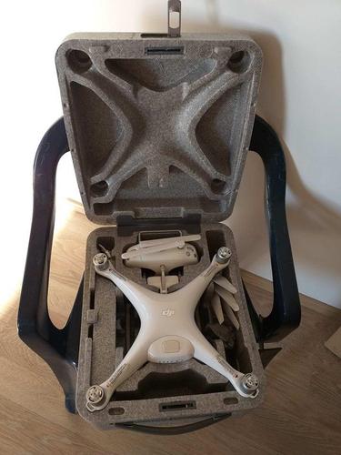 DJI PHANTOM 4