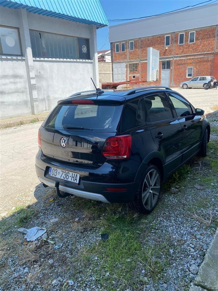 POLO