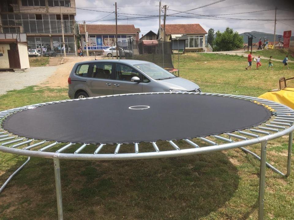 Trampolin