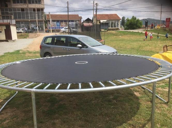 Trampolin