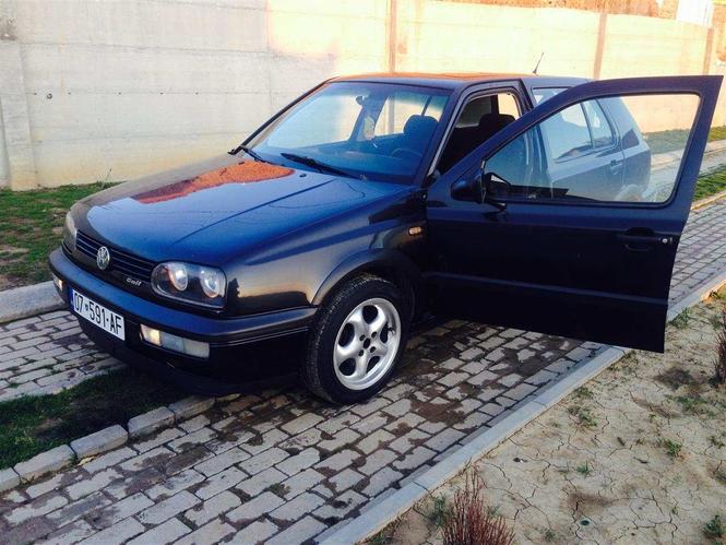 Golf 3