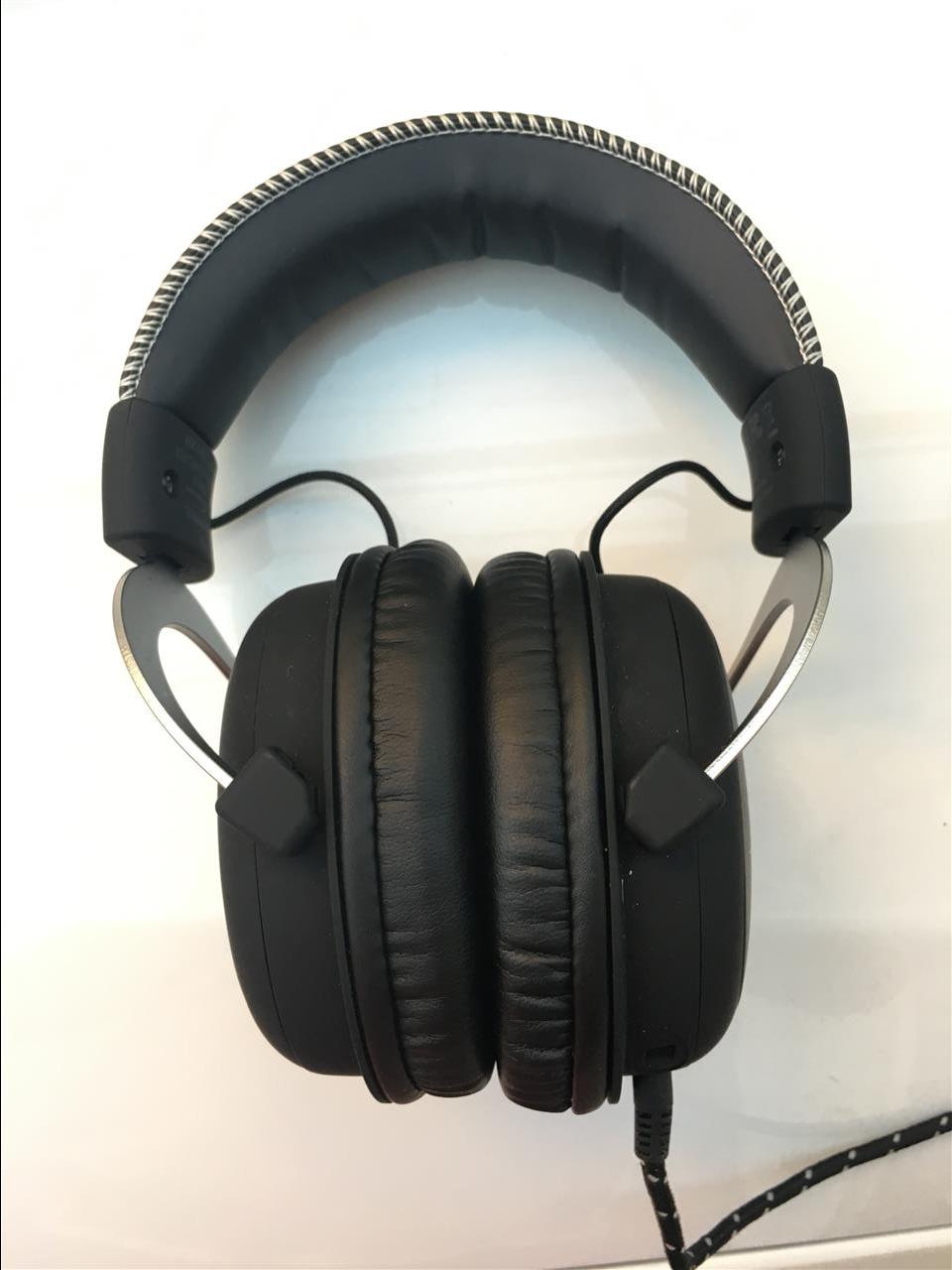 Shitet-HyperX-Cloud-2