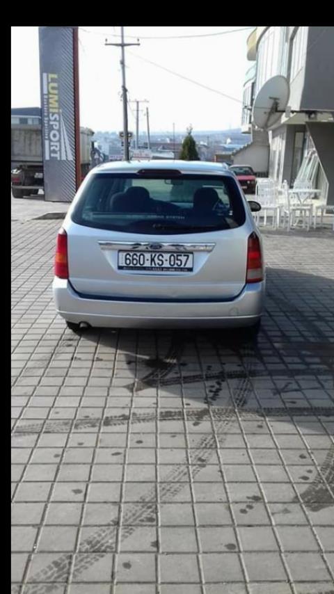Shitet-Ford-Focus-2000-