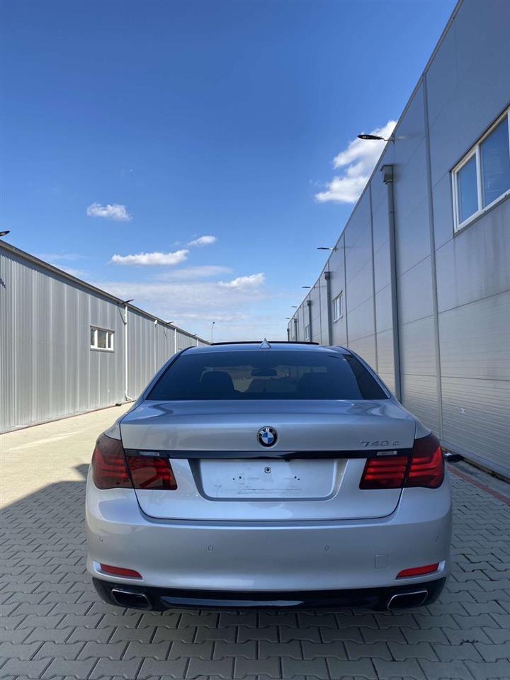 Bmw-740D