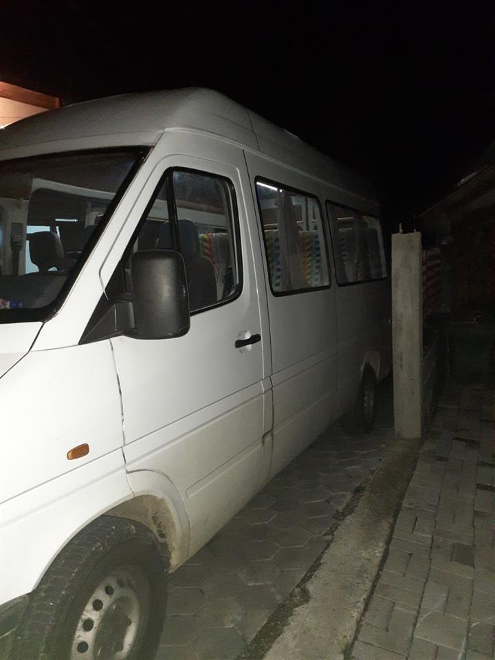 Mini-Bus