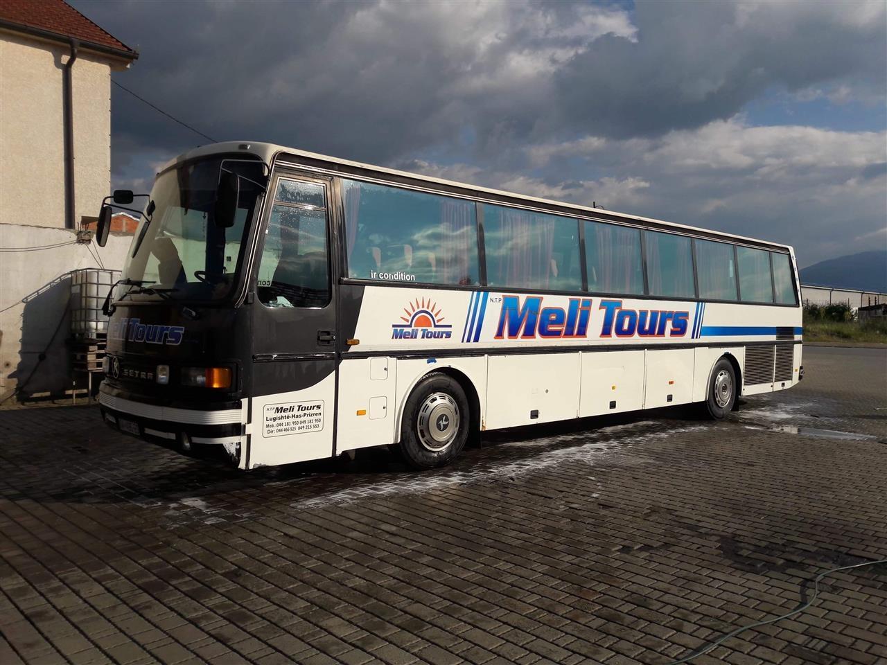 Setra-215-hr