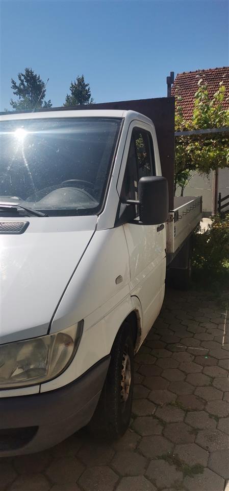 Mercedes-sprinter-208-CDI-
