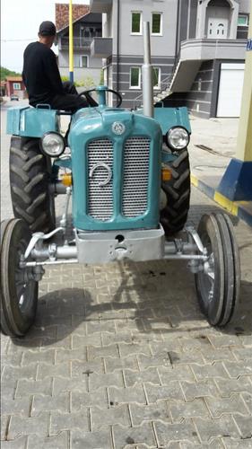 Traktor