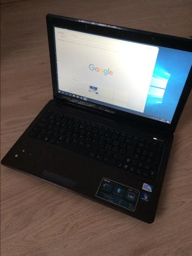 Laptop 