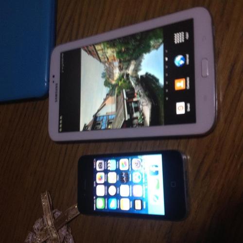 iPhone 4s 