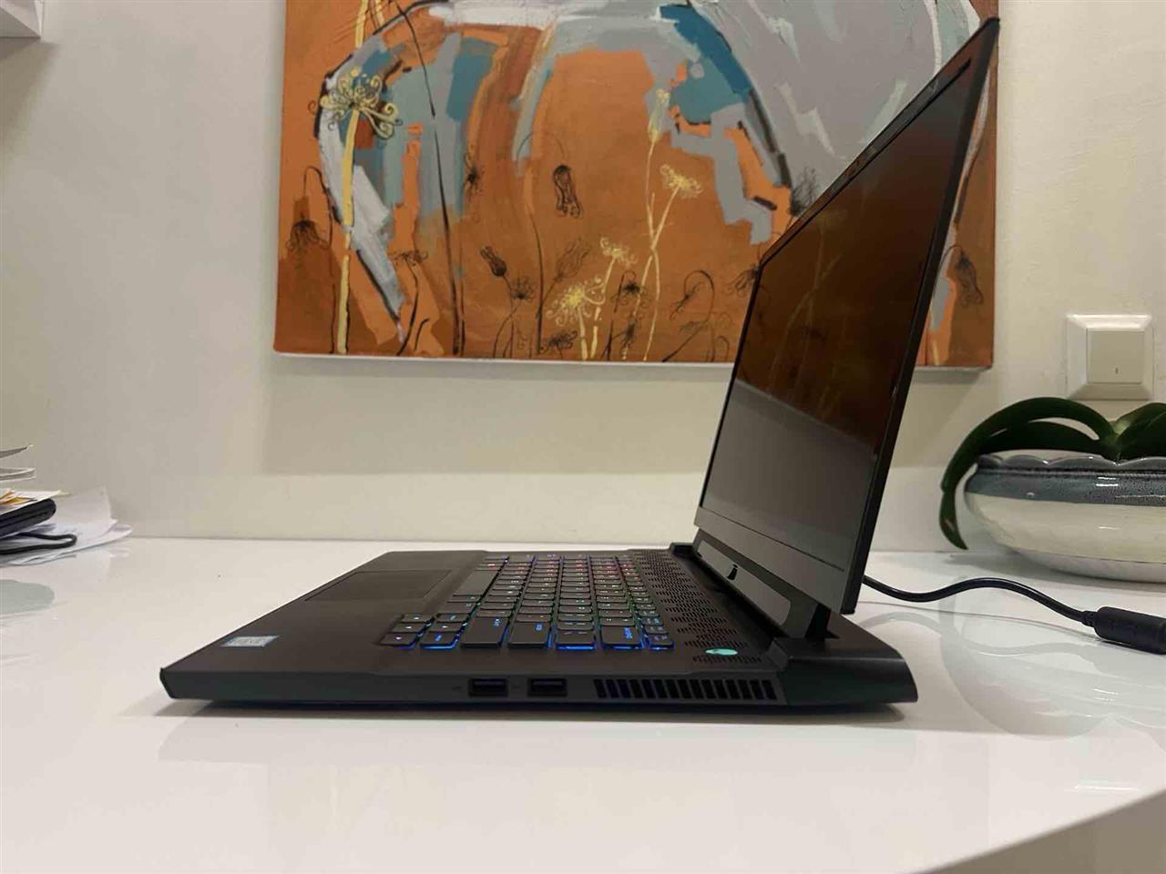 Alienware-M15-R2