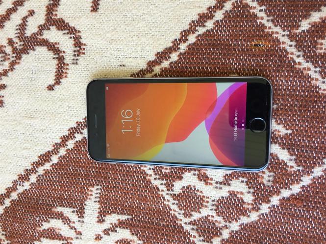 Iphon 6s128g
