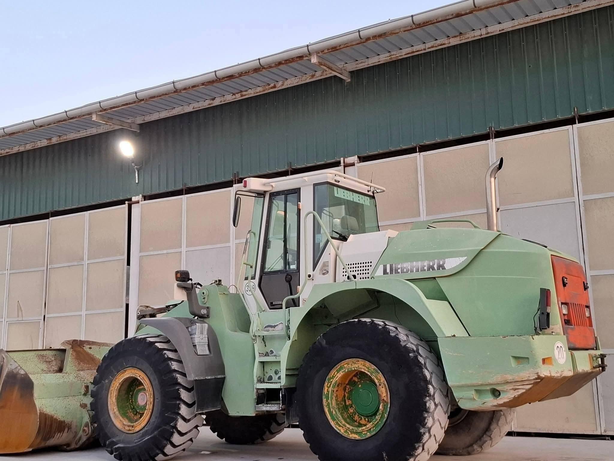 Liebherr-554-2Plus-2