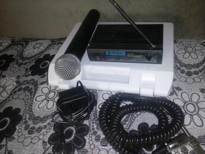 Microfon Max 
