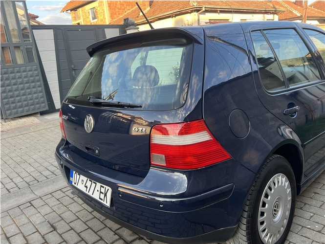 Golf 4