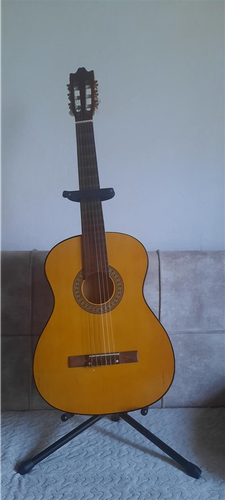 Gitare klasike