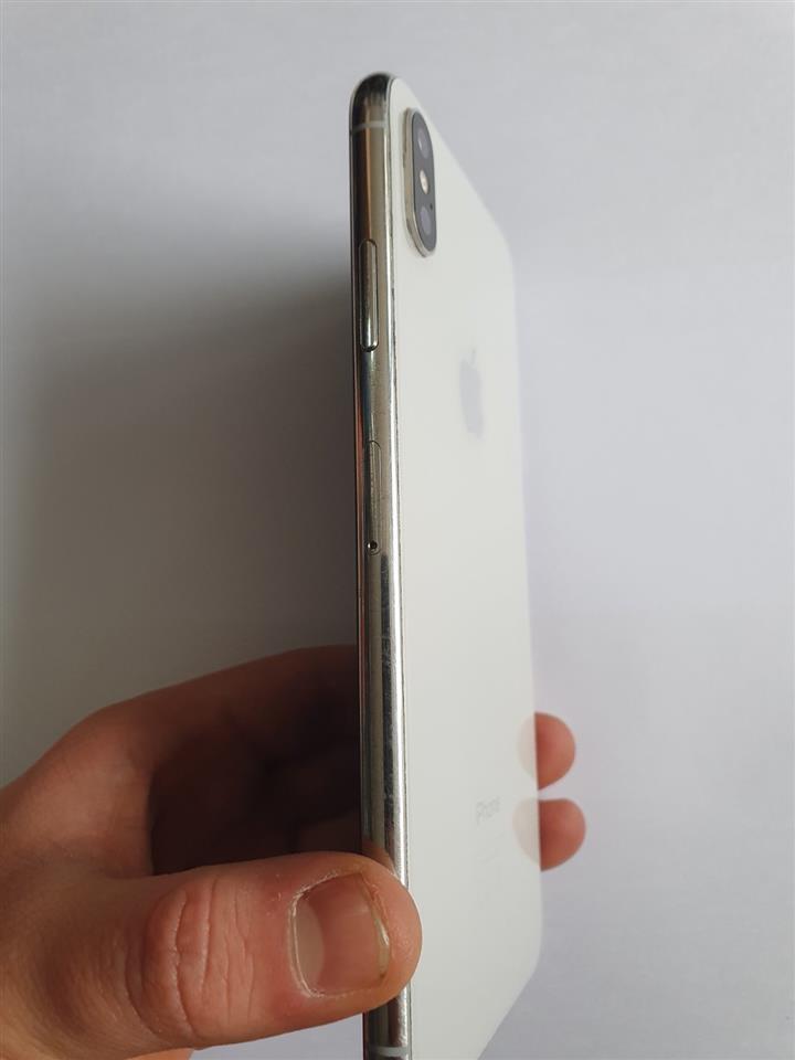 Iphone-Xs-Max