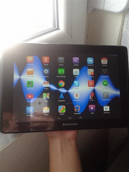 tablet-kompjuter